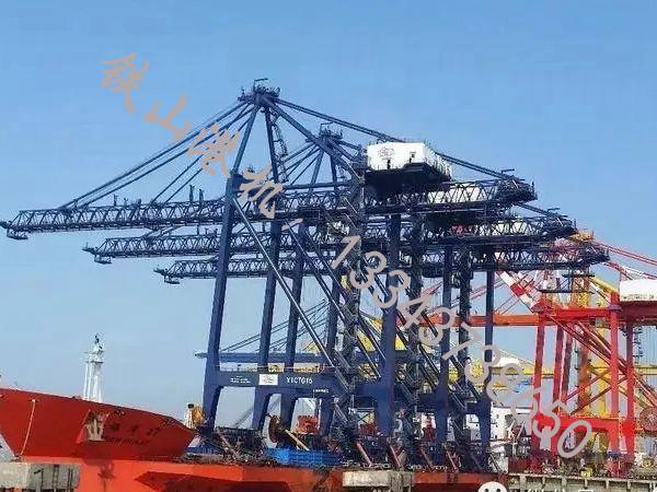 湖南衡陽岸橋廠家岸橋工作起來效率高，節(jié)省空間
